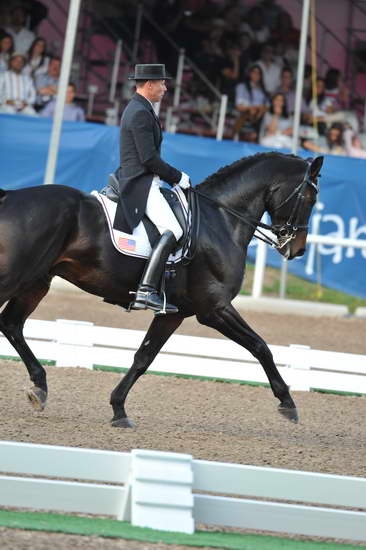 PanAmGames-MX-10-19-11-7761-DRE-IND-SteffenPeters-WeltinosMagic-USA-DDeRosaPhoto.JPG