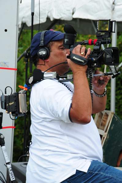 HC08-8-24-08-005-WVVH-DeRosaPhoto