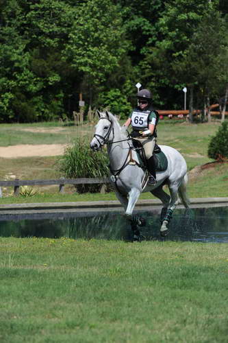 So8ths-5-5-12-XCDay-2511-KaylinMedlin-Watch-Me-Now-DDeRosaPhoto