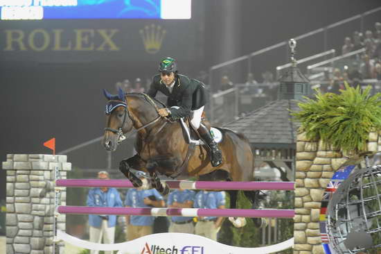 WEG4-10-9-10-SJ-FinalFour-4285-RodrigoPessoa-HHRebozo-DDeRosaPhoto