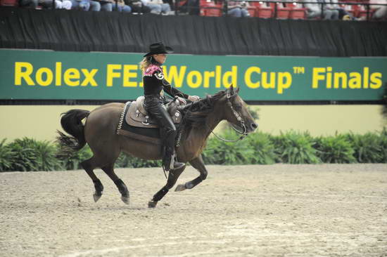WC09-VanGrunsven-dd-DDeRosaPhoto
