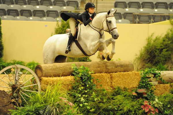 LillieKeenan-USHJA-Derby-8-21-10-Rnd2-DER1_9957-CCoastZ--DDeRosaPhoto.JPG