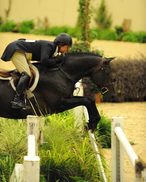RachelKennedy-USHJA-Derby-8-20-10-DER_7671-QRnd7671-Ebony-DDeRosaPhoto.JPG