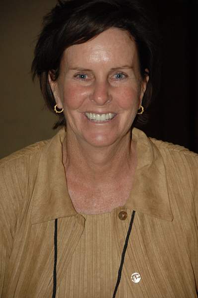 338-LouiseSerio-USEF-1-12-08-DDeRosaPhoto