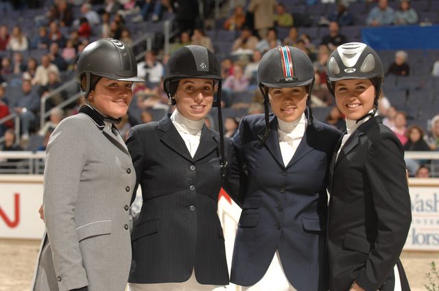 352-HeatherDobbs-JulieWelles-BrianneGoutal-HillaryDobbs-WIHS-10-28-06-_DeRosaPhoto.JPG