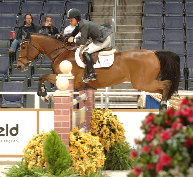 012-WIHS-GeorginaBloomberg-Lumina2-10-27-05-Class207-DDPhoto.JPG