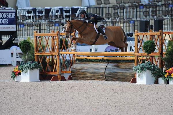 AHJF-2-12-09-1105-Solitaire-PeterPletcher-1stYrB-DDeRosaPhoto