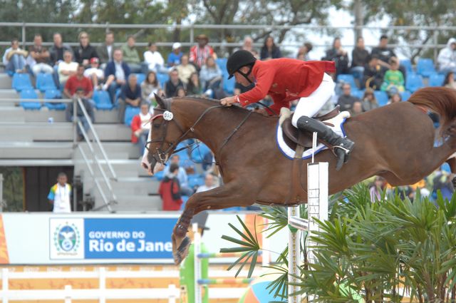 442-ToddMinikus-Pavarotti-PanAmRio-7-25-07-DeRosaPhoto_001.jpg