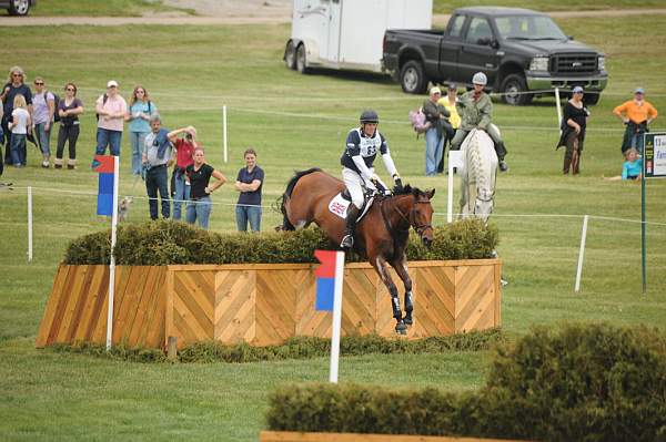 Rolex-4-24-10-XCntry-2453-CoolMountain-WilliamFox-Pitt-GBR-DDeRosaPhoto.jpg