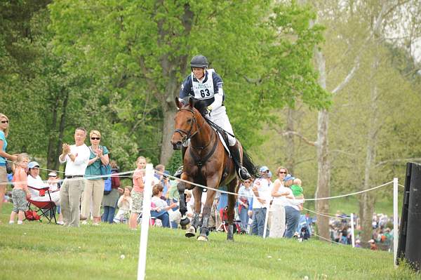 Rolex-4-24-10-XCntry-2473-CoolMountain-WilliamFox-Pitt-GBR-DDeRosaPhoto.jpg