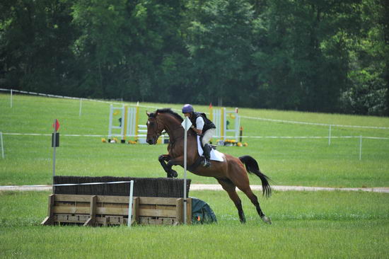So8ths-5-4-12-Clinic-2386-TremaineCooper-Arnold-DDeRosaPhoto
