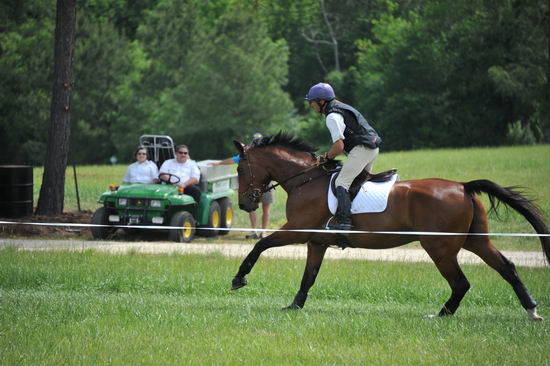 So8ths-5-4-12-Clinic-2438-TremaineCooper-Arnold-DDeRosaPhoto
