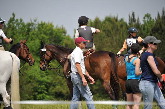 So8ths-5-4-12-Clinic-2450-CharliePlumb-DDeRosaPhoto