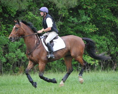 So8ths-5-4-12-Clinic-2483-TremaineCooper-Arnold-DDeRosaPhoto
