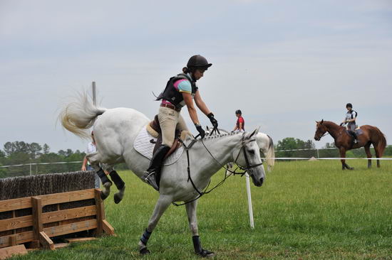 So8ths-5-4-12-Clinic-2603-ElizabethGoldstein-DaddysHatTrick-DDeRosaPhoto