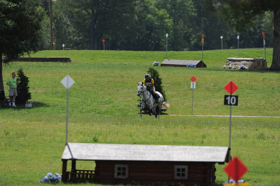 So8ths-5-5-12-XCDay-2968-MicheleLobsinger-GlenlarasPride-DDeRosaPhoto