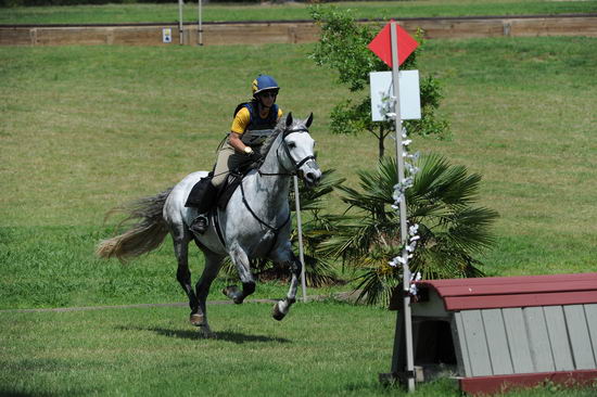 So8ths-5-5-12-XCDay-3014-MicheleLobsinger-GlenlarasPride-DDeRosaPhoto