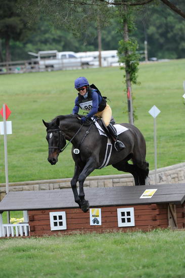 So8ths-5-5-12-XCDay-3415-SarahMorton-Womble-DDeRosaPhoto