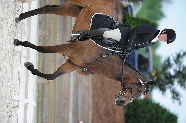 So8ths-5-4-12-Dressage-0642-GwenKriskie-Barney-DDeRosaPhoto