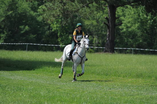 So8ths-5-5-12-XCDay-2670-DCMcBroom-Twain-DDeRosaPhoto