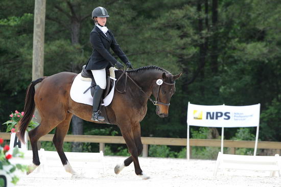 So8ths-5-4-12-Dressage-1314-SydneyParks-RunninAMuck-DDeRosaPhoto