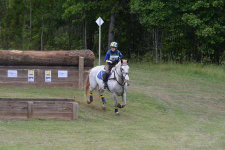 So8ths-5-4-13-XC-DSC 5863-LaurieWettstone-Moonstruck-DDeRosaPhoto