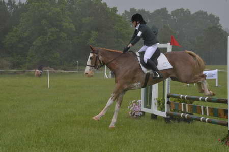 So8ths-5-5-13-SJ-Day-9149-BrianaTimmerman-ASplashofHenry-DDeRosaPhoto