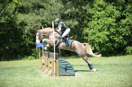 So8ths-4-30-11-4451-DDeRosaPhoto.JPG