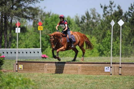 So8ths-4-30-11-4610-AnneLane-Maunder-PennyLane-DDeRosaPhoto.JPG