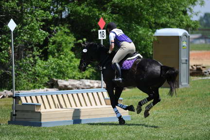 So8ths-4-30-11-4850-DDeRosaPhoto.JPG