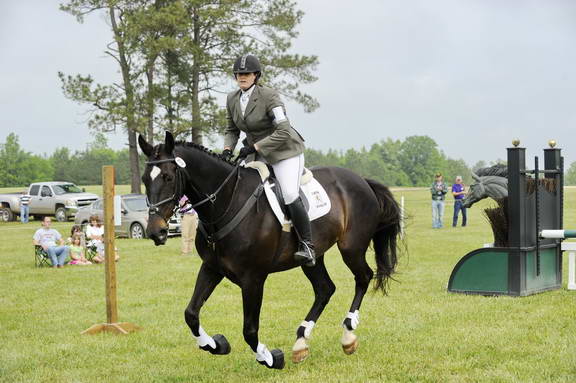 So8ths-5-1-11-6066-LisaGerdon-OrkneyHP-DDeRosaPhoto.JPG