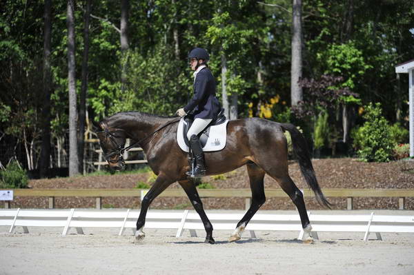 So8ths-4-29-11-DR-2229-CorinneAshton-Adastra-DDeRosaPhoto.JPG