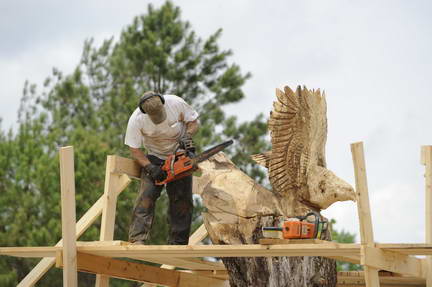 So8ths-4-27-11-0549-RandyBoniSculpture-DDeRosaPhoto.JPG