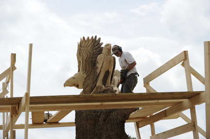 So8ths-4-27-11-0552-RandyBoniSculpture-DDeRosaPhoto.JPG
