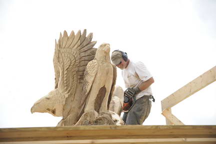 So8ths-4-27-11-0553-RandyBoniSculpture-DDeRosaPhoto.JPG