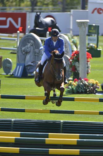 Spruce-Meadows-9-4-13-5556-GercoSchroder-London-NED-DDeRosaPhoto