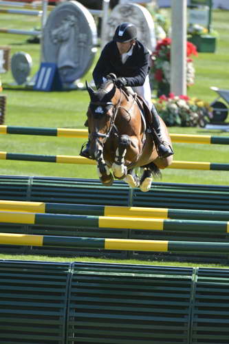 Spruce-Meadows-9-4-13-6711-EricLamaze-QuelmecDuGery-CAN-DDeRosaPhoto