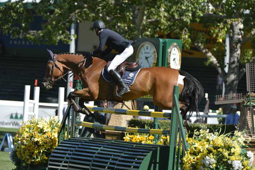 Spruce-Meadows-9-4-13-6871-PieterDevos-EquipharmaDaxVanDabdkjhoeve-BEL-DDeRosaPhoto