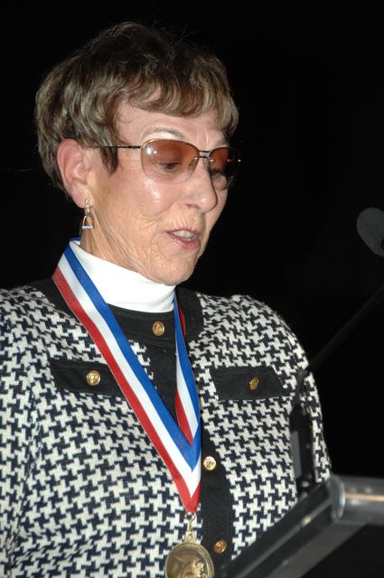 101-USEF-1-11-08-DDeRosaPhoto.jpg