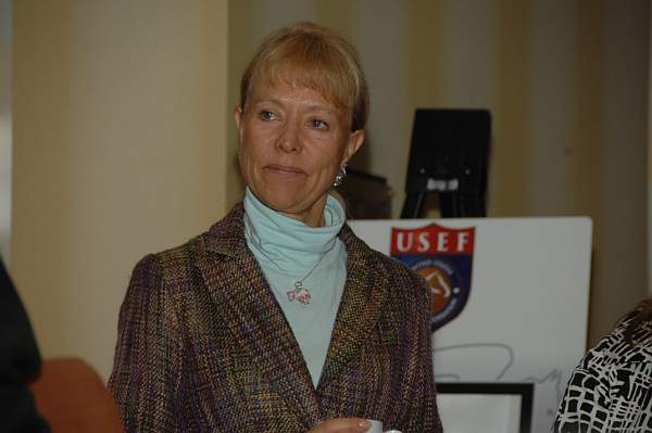 USEF-1-14-10-049-AnneGribbons-DDeRosaPhoto.jpg
