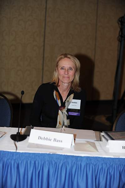 USEF-1-20-11-215-DebbieBass-DDeRosaPhoto.jpg