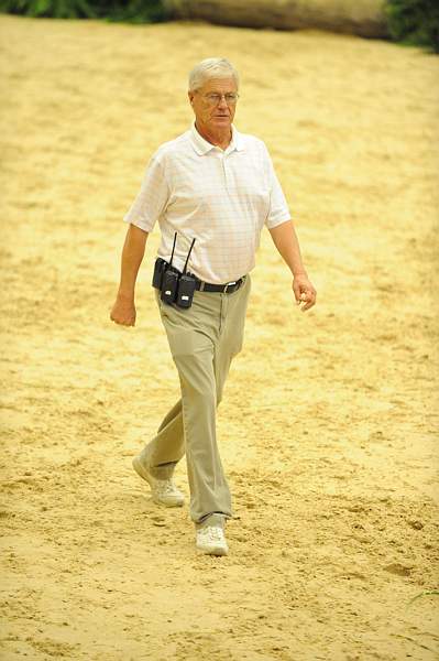 USHJA-Derby-8-20-10-DER_7719-QRnd1-DDeRosaPhoto.jpg
