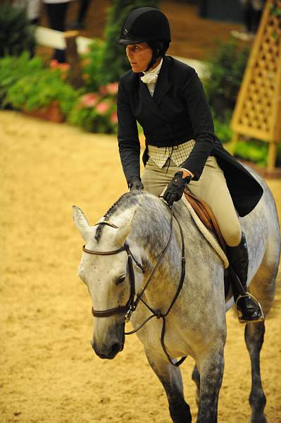 USHJA-Derby-8-20-10-DER_8179-QRnd1-CoolBoy-AbigailBlankenship-DDeRosaPhoto.jpg