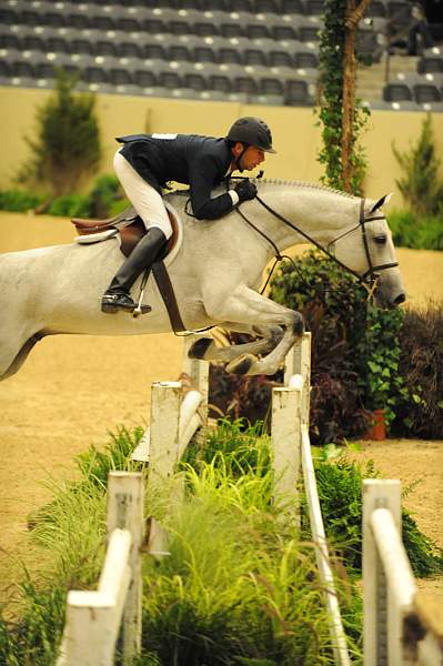 USHJA-Derby-8-20-10-DER_8483-QRnd1-RextheWonderHorse-RichardRhinehart-DDeRosaPhoto.jpg