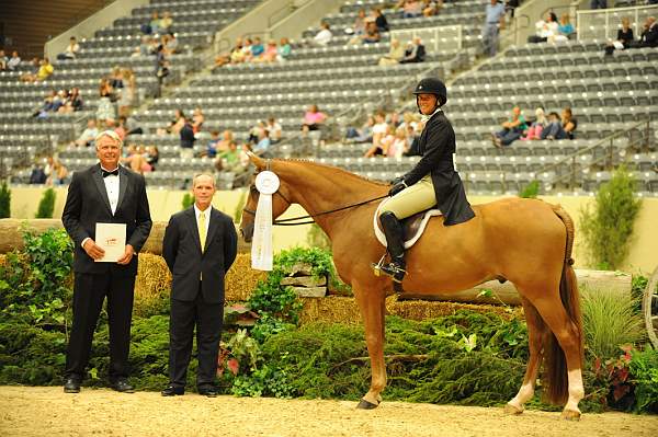 USHJA-Derby-Rnd2-Awards-DER_0043-JerseyBoy-JenniferAlfano-DDeRosaPhoto.jpg