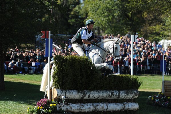 WEG2-10-2-10-EV-XX-3067-StepInTime-MarkKyle-DDeRosaPhoto.JPG