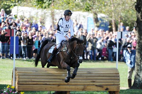WEG2-10-2-10-EV-XX-3152-GadgetdelaCere-DirkSchrade-DDeRosaPhoto.jpg