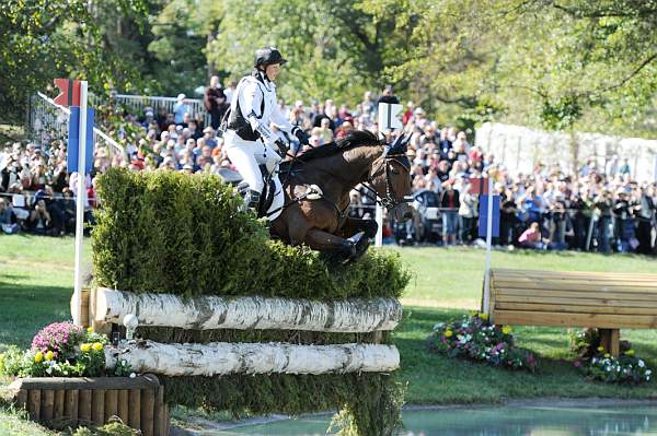 WEG2-10-2-10-EV-XX-3372-FreeEasyNRW-SimoneDeitermann-DDeRosaPhoto.jpg