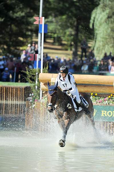 WEG2-10-2-10-EV-XX-3396-FreeEasyNRW-SimoneDeitermann-DDeRosaPhoto.jpg
