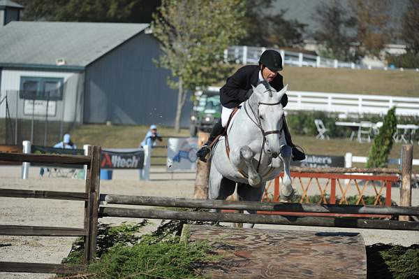 WEG3-10-6-10-Hunters-3718-DDeRosaPhoto.jpg